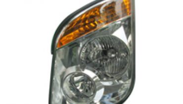 Den pha xe khach giuong nam Hyundai