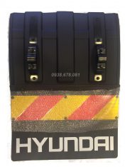 Chắn bùn phản quang xe tải Hyundai HD700